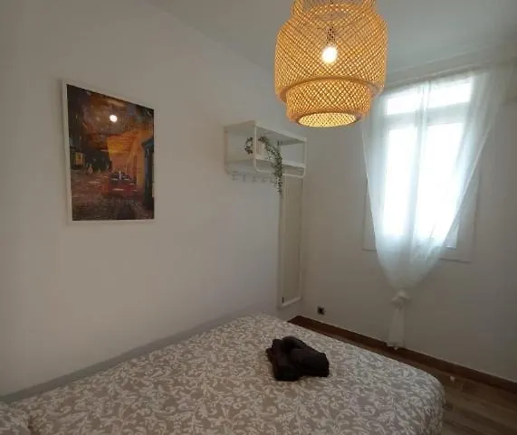 Private Rooms Born Neighborhood Barcelona 0*,  Spain