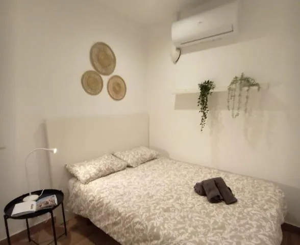 Hostel Private Rooms Born Neighborhood Barcelona